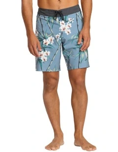 Sundays Pro Boardshorts in Blue