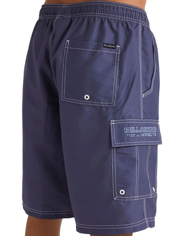 Throw On 21 Inch Boardshorts image 4