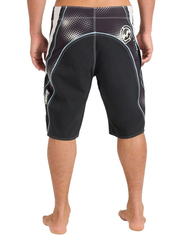 Fluid 2K Pro Boardshorts in Black image 2