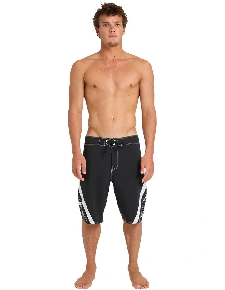 Fluid 2K Pro Boardshorts in Black image 5
