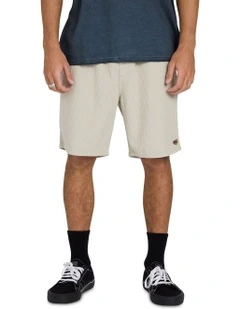 Mens Larry Cord Walkshorts in Cream