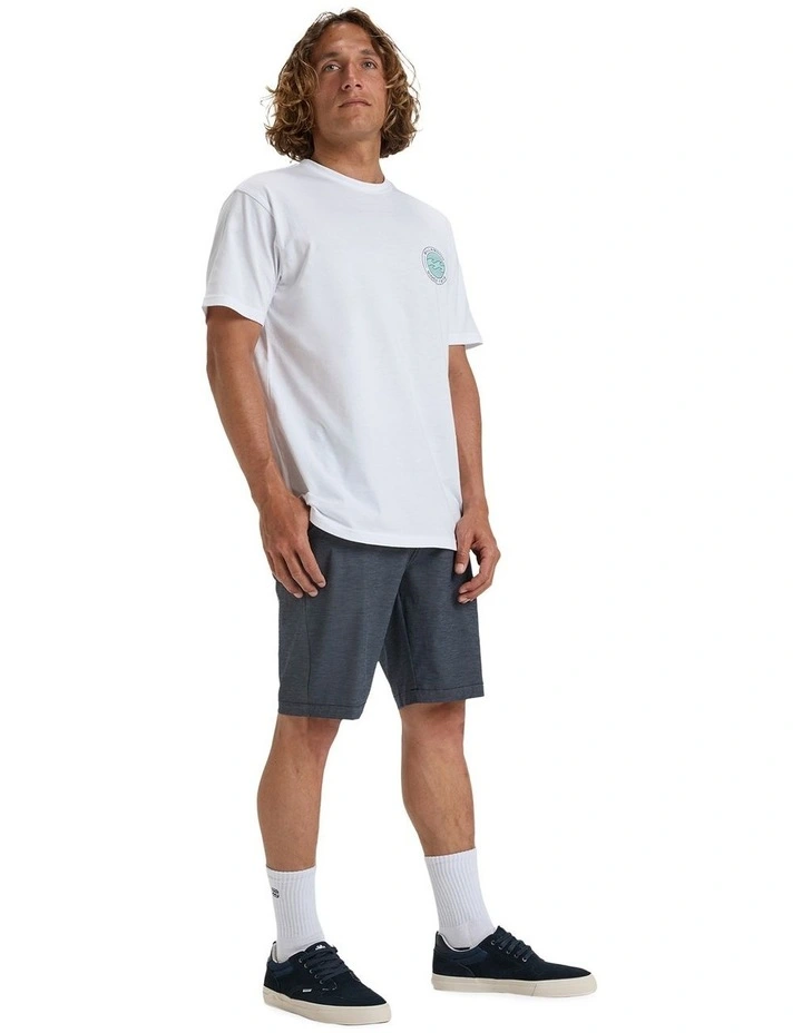 Crossfire Walkshorts image 5