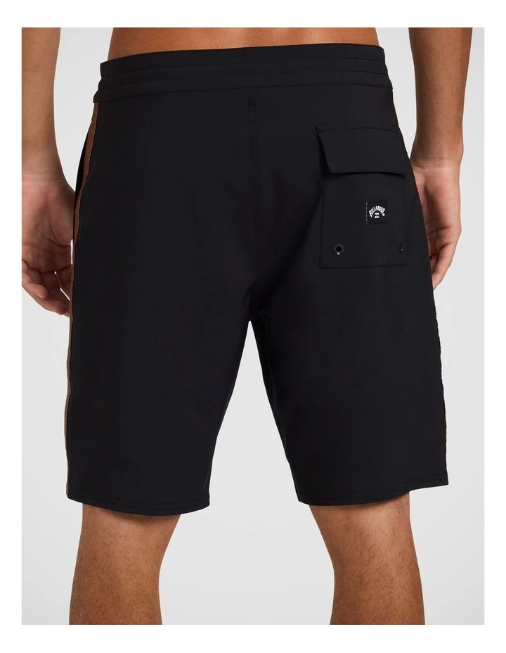 Wategos Lo Tide 19 Inch Boardshorts image 2