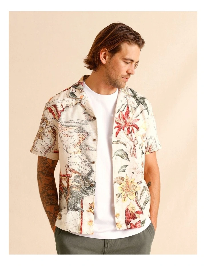 Moses Placement Print Short Sleeve Shirt in Natural image 3