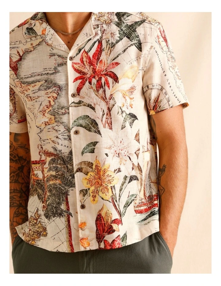 Moses Placement Print Short Sleeve Shirt in Natural image 5