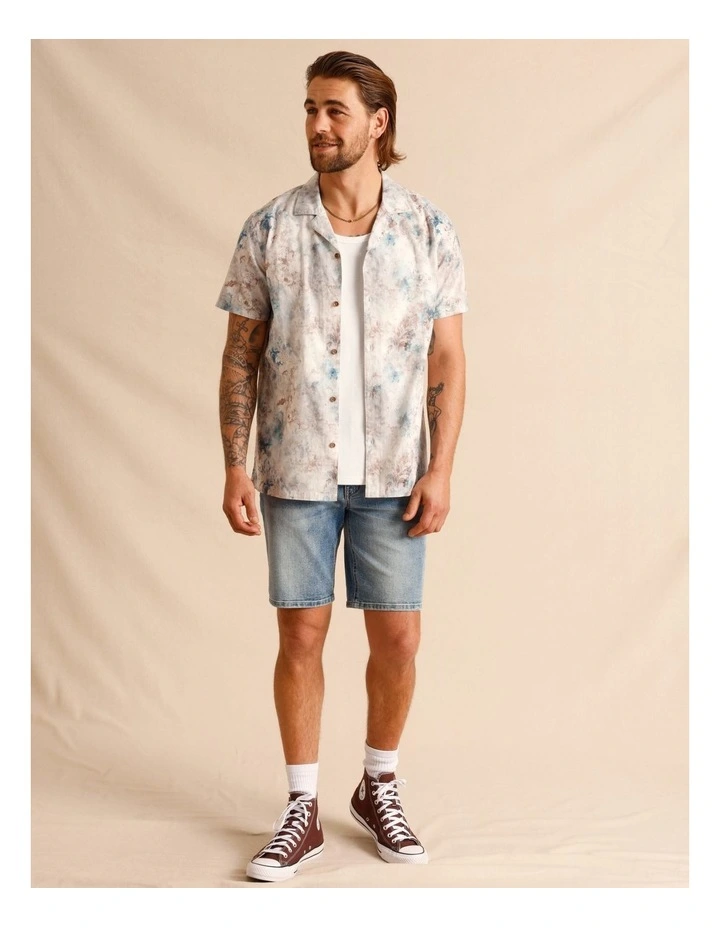 Haylee Printed Short Sleeve Shirt in Light Blue image 2