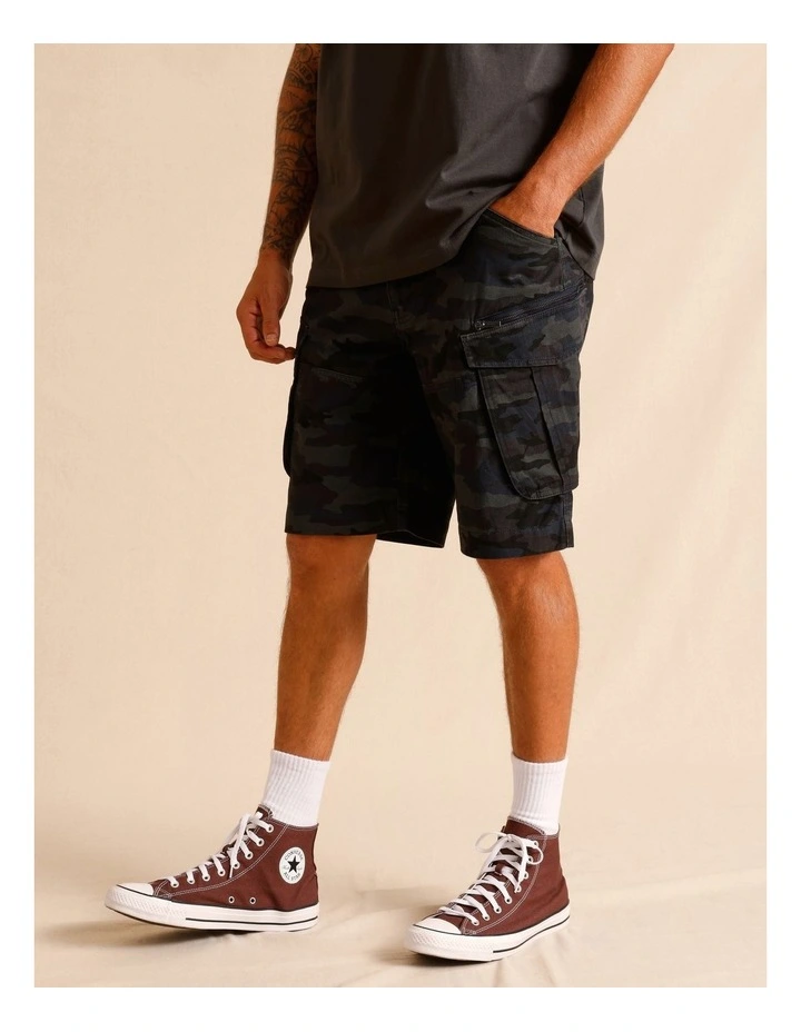 Colton Cargo Short in Assorted image 3