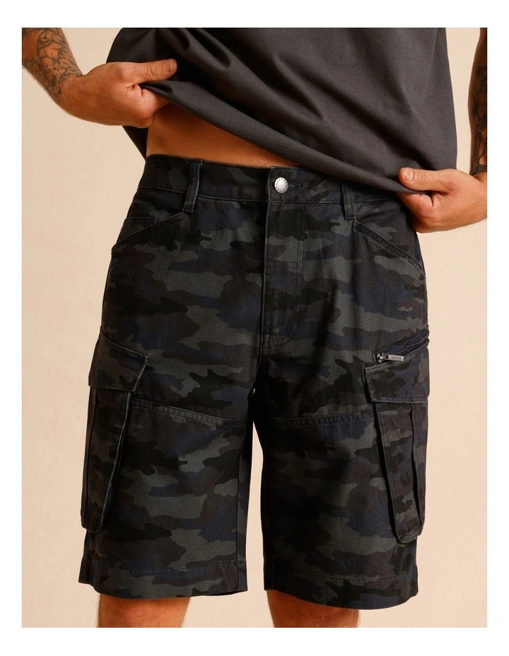 Colton Cargo Short in Assorted image 5