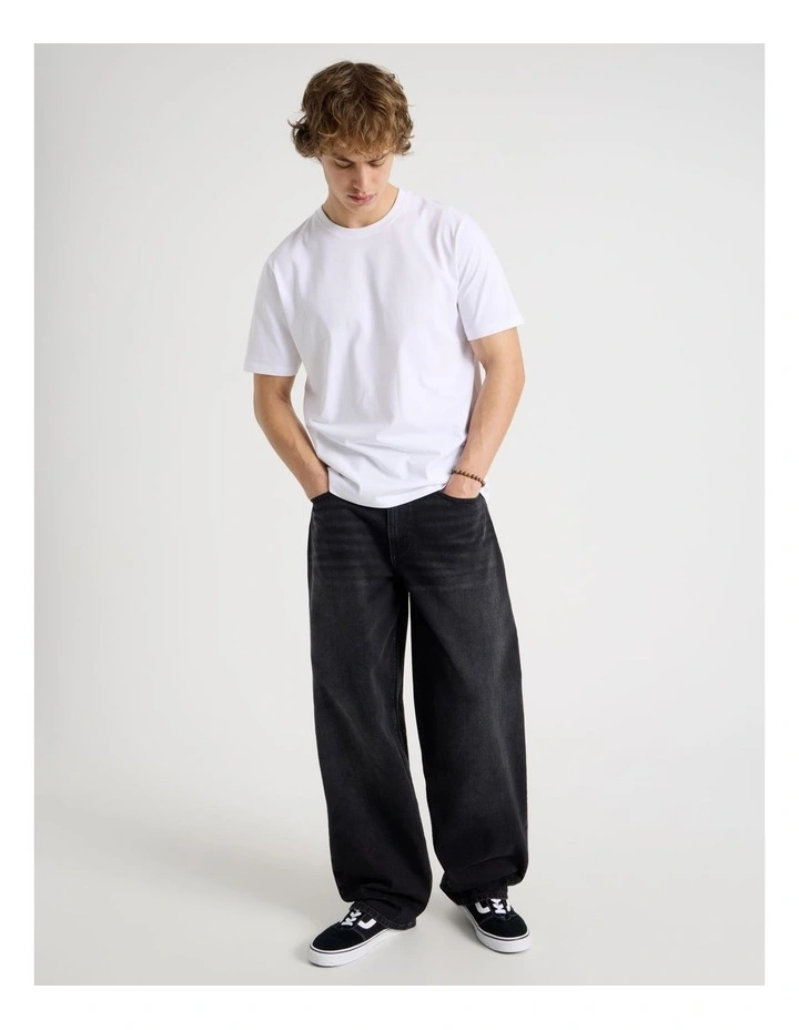 Barrel Leg Jeans in Black image 1