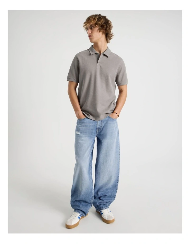Barrel Leg Jeans in Light Blue image 1