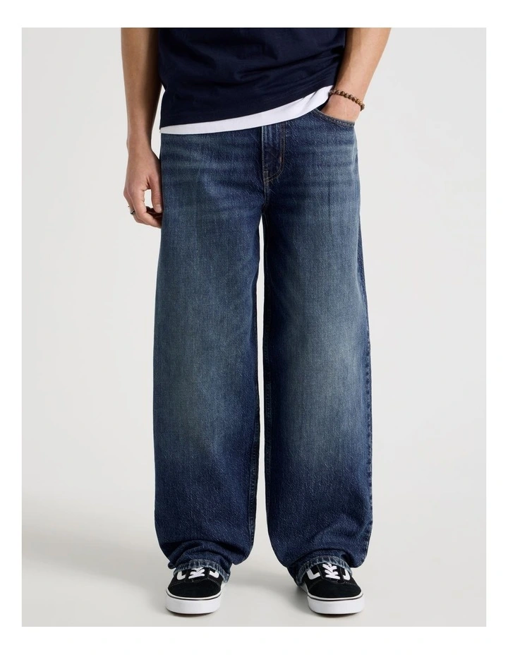 Barrel Leg Jeans in Mid Blue image 5