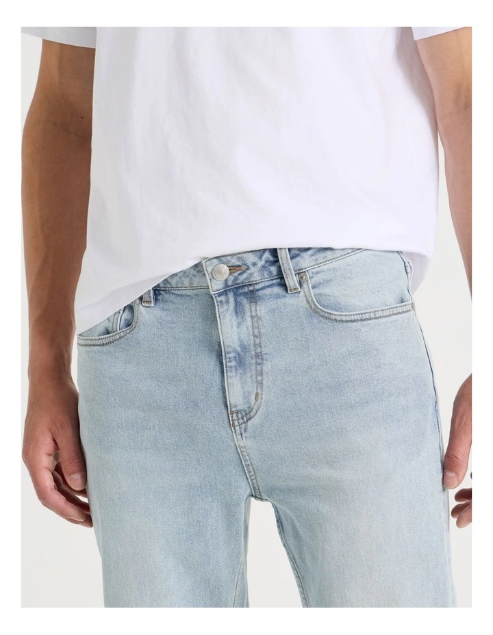 Long Regular Tapered Jeans in Light Blue image 3