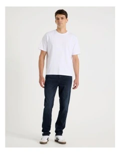 Regular Tapered Jeans in Nearly Black