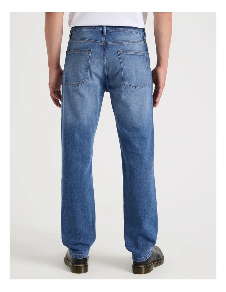 Regular Straight Jeans in Mid Blues image 6
