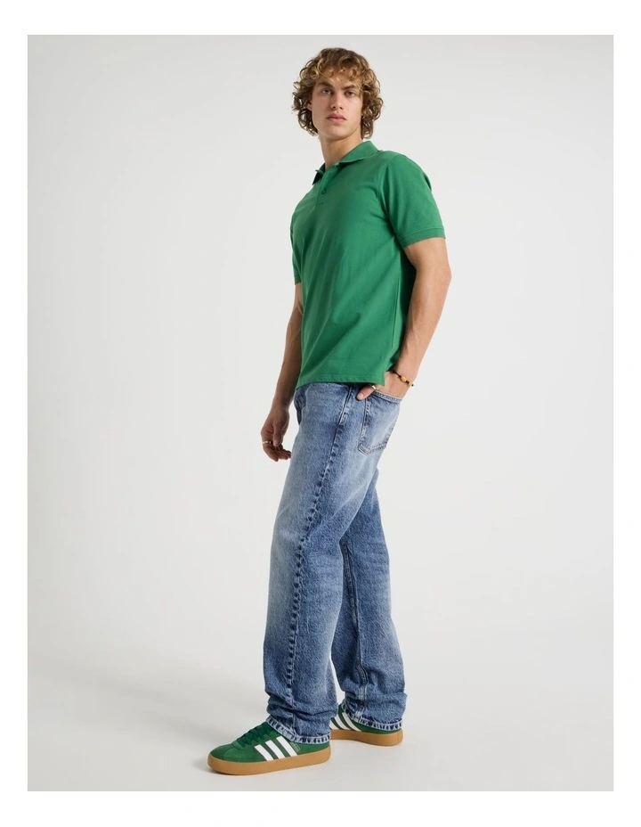 Regular Straight Performance Jeans in Mid Blues image 4