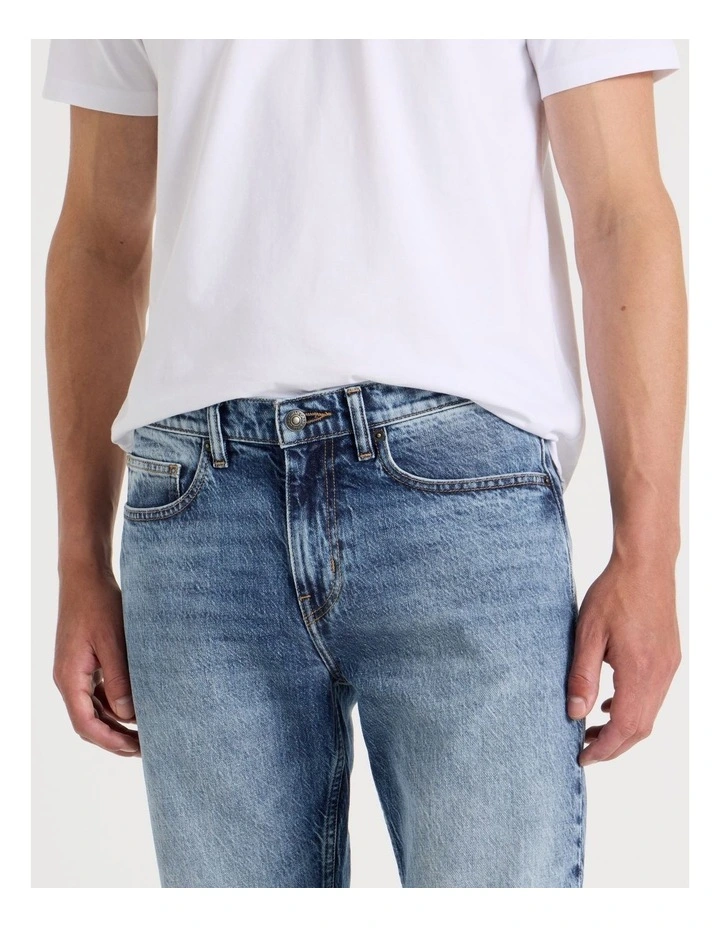 Regular Straight Performance Jeans in Mid Blues image 4
