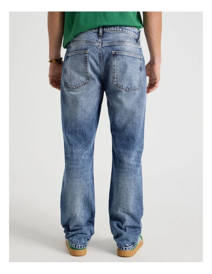 Regular Straight Performance Jeans in Mid Blues image 6