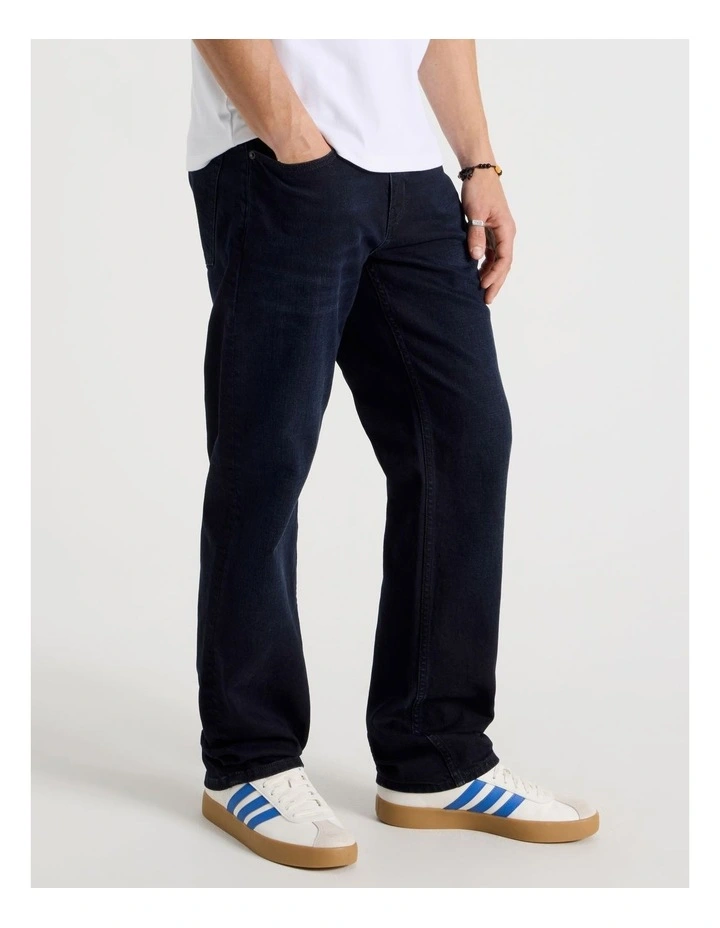 Regular Straight Jeans in Nearly Black image 4