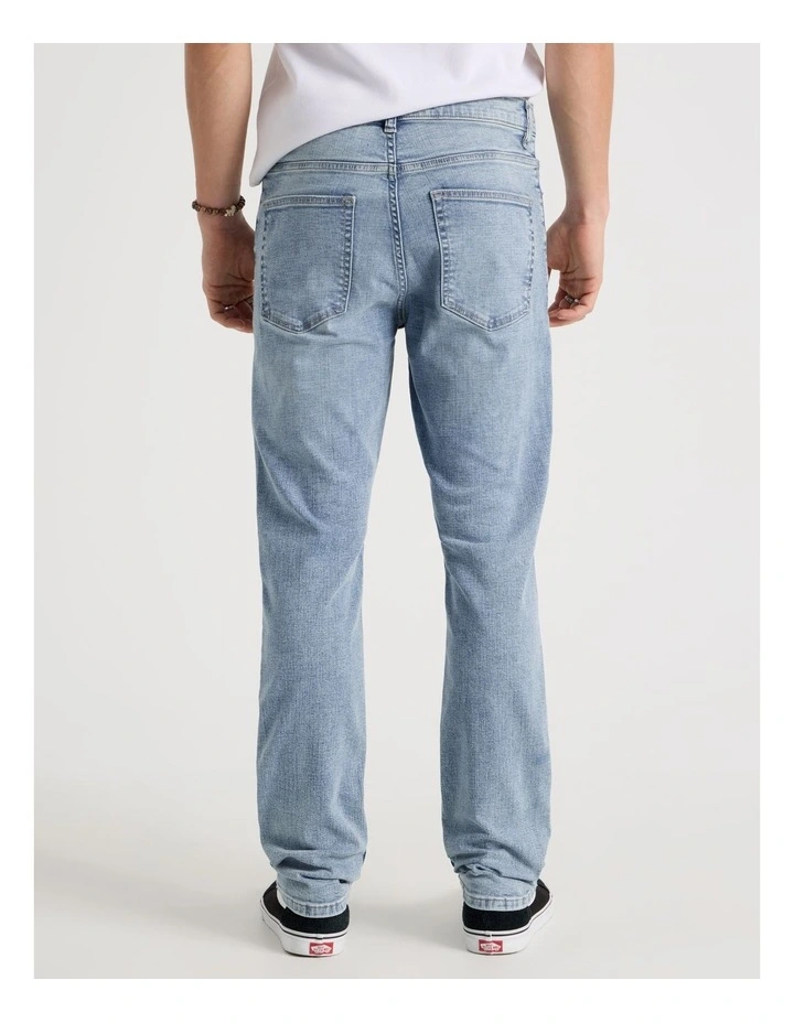 Slim Jeans in Light Blue image 6