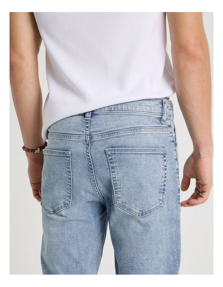 Slim Jeans in Light Blue image 7