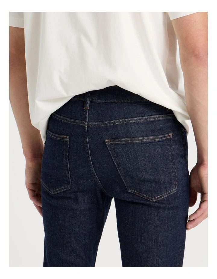 Slim Jeans Rinse in Black image 6