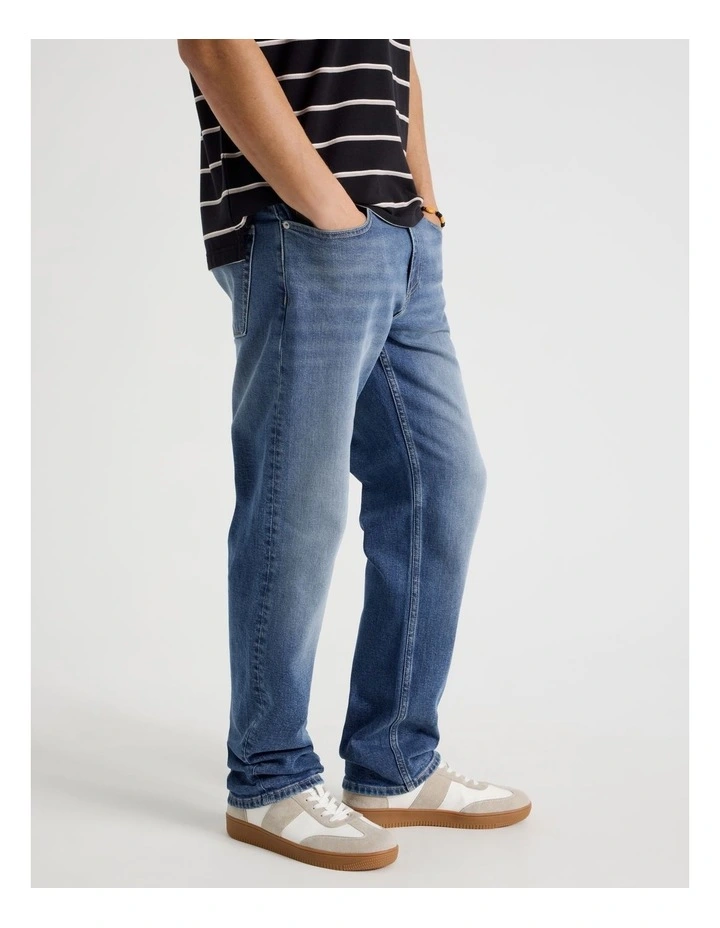 Regular Straight Jeans in Light Blue image 3