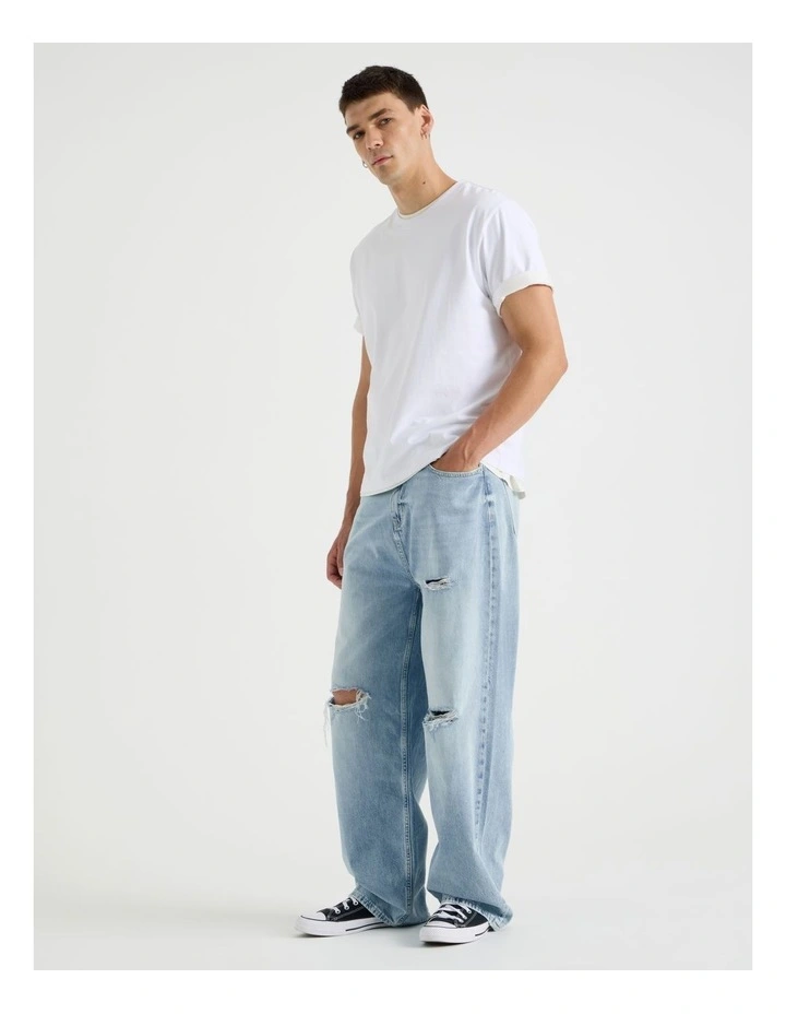 Loose Baggy Destroyed Jeans in Brt Blue image 4