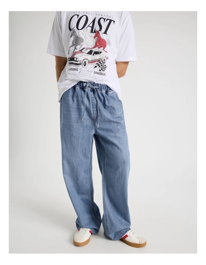 Lyocell Blend Elastic Waist Jeans in Mid Blues image 2
