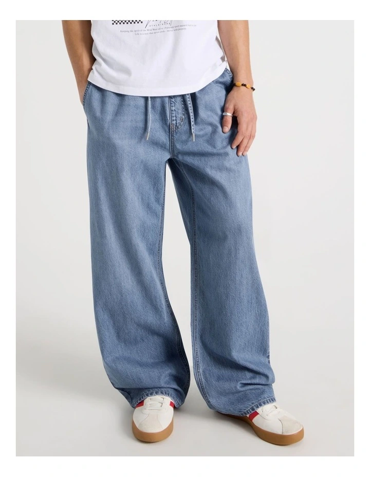 Lyocell Blend Elastic Waist Jeans in Mid Blues image 5