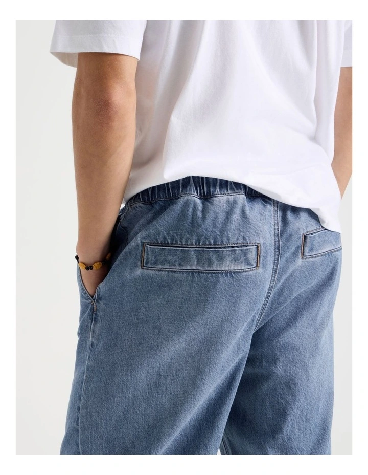 Lyocell Blend Elastic Waist Jeans in Mid Blues image 7