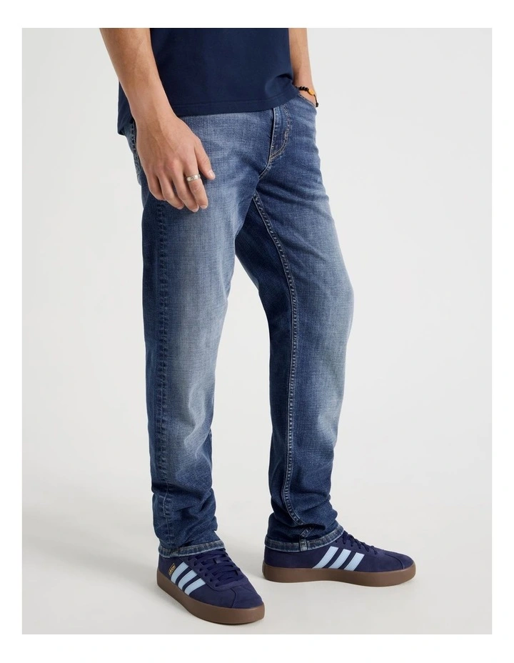 Slim Tapered Crosshatch Jeans in Mid Blues image 5