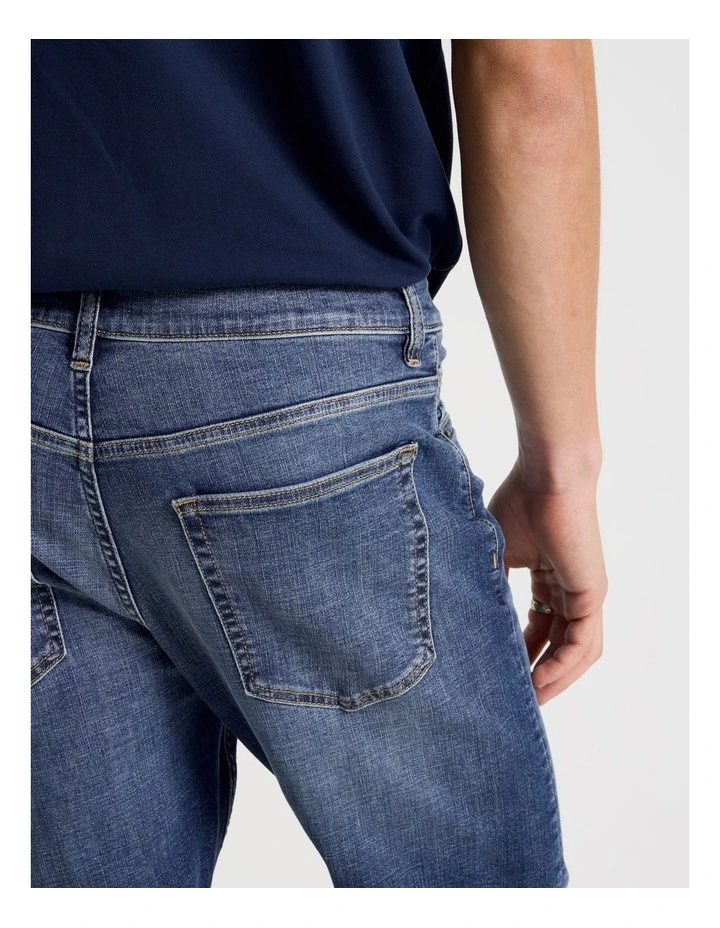 Slim Tapered Crosshatch Jeans in Mid Blues image 7