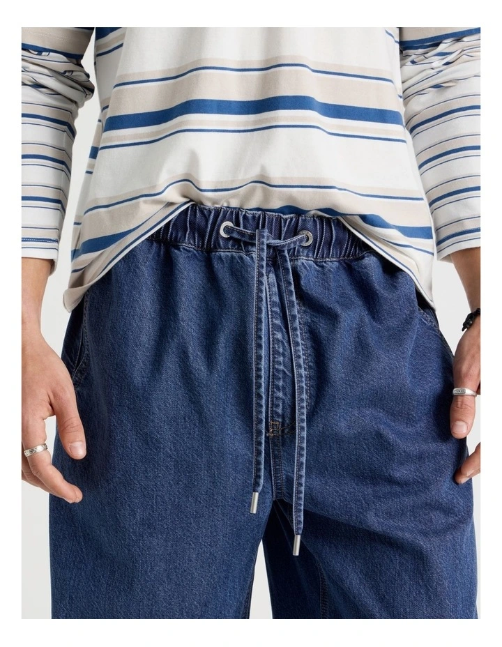 Lyocell Blend Elastic Waist Jeans in Bright Blue image 4