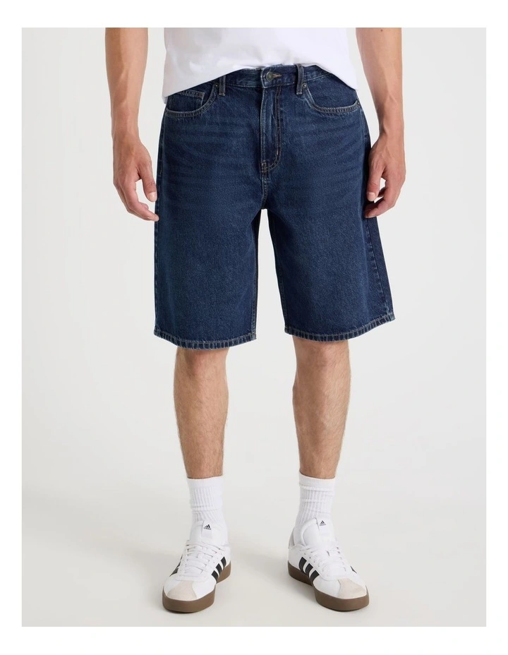 Relaxed Denim Shorts in Dark Denim image 2