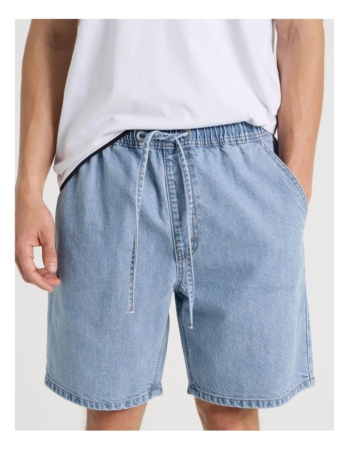 Lyocell Blend Elastic Waist Denim Shorts in Light Blue image 4