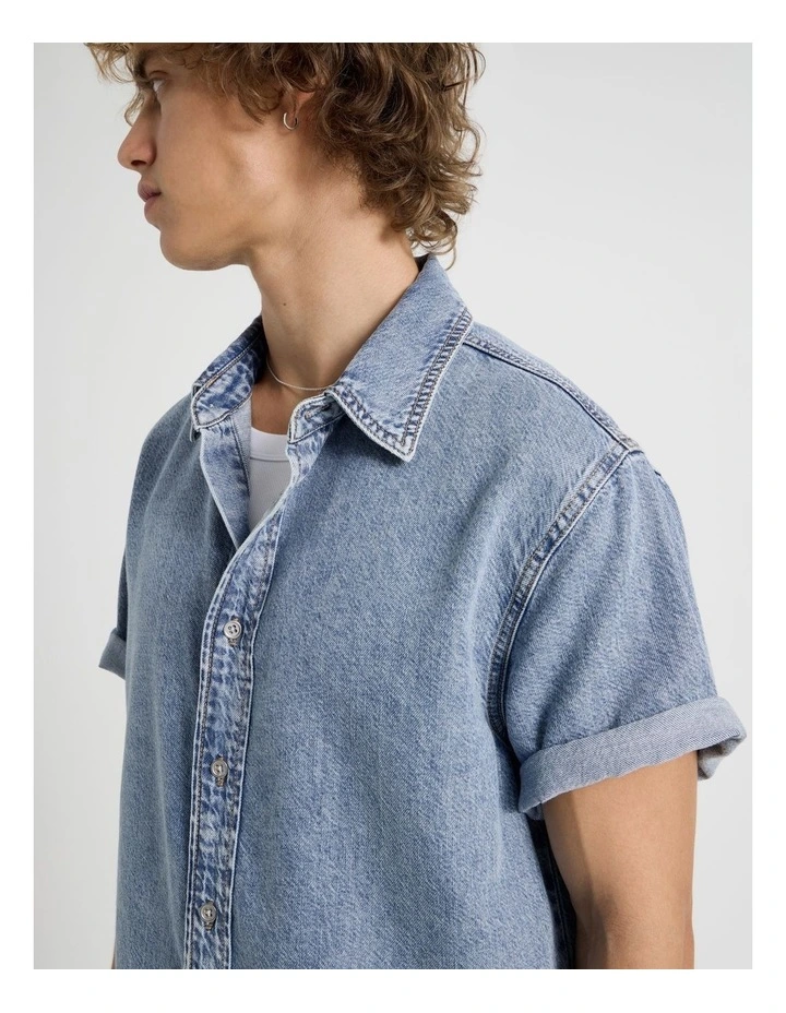 Lyocell Blend No Pocket Short Sleeve Denim Shirt in Light Blue image 4