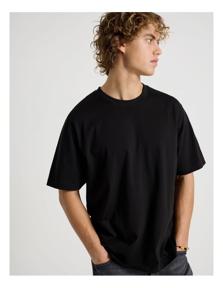 Loose Crew Neck T-Shirt in Black image 4