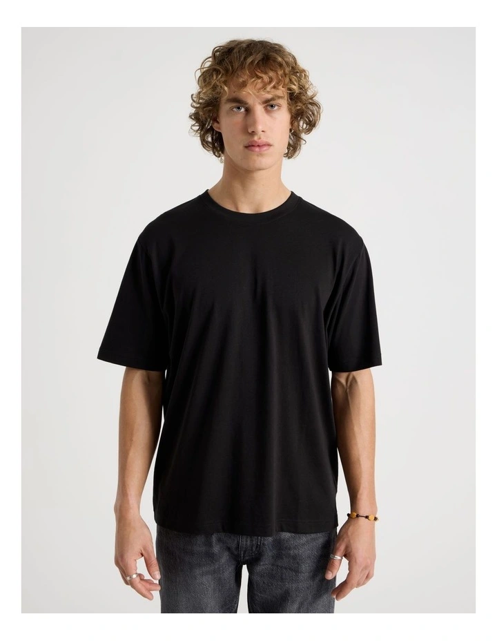 Loose Crew Neck T-Shirt in Black image 5