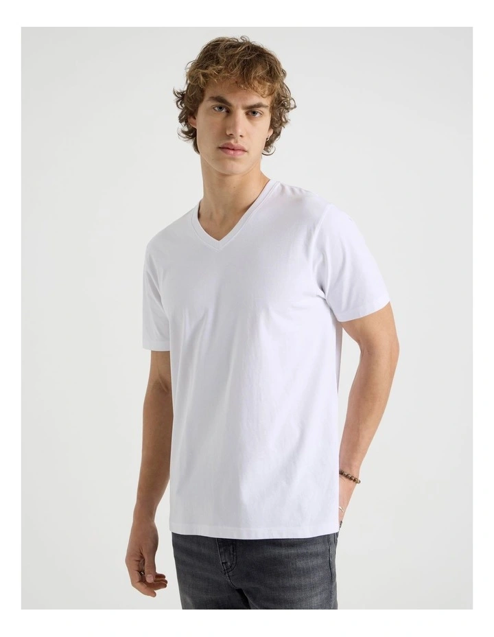 V-Neck T-Shirt in White image 1