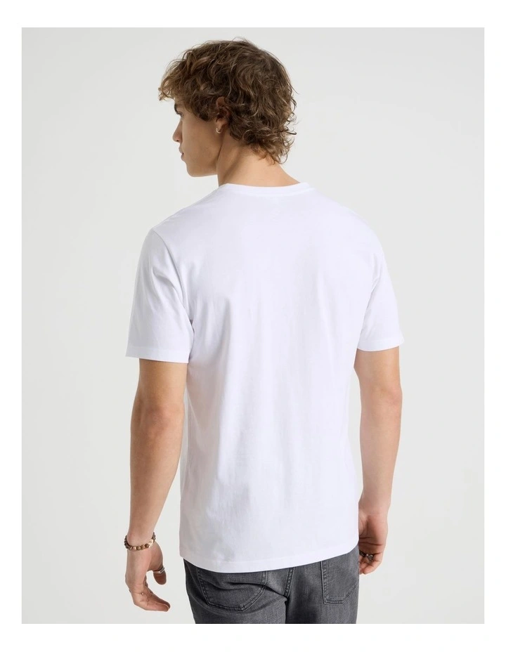 V-Neck T-Shirt in White image 6