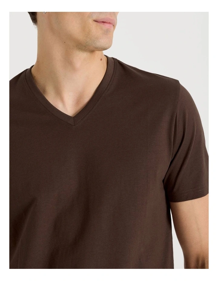 V-Neck T-Shirt in Brown image 5