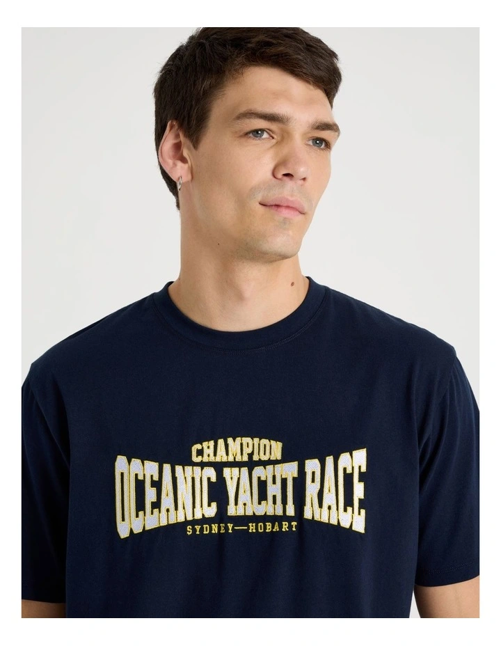 Boxy Graphic T-Shirt Short Sleeve in Navy image 3