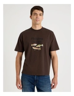 Boxy Graphic T-Shirt Short Sleeve in Brown