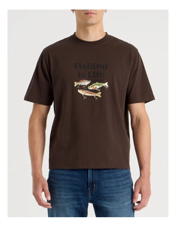 Boxy Graphic T-Shirt Short Sleeve in Brown image 3