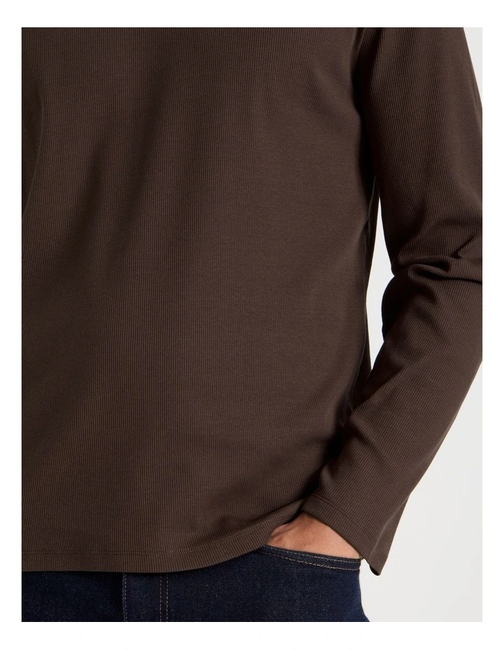 Long Sleeve Rib T-Shirt in Brown image 4