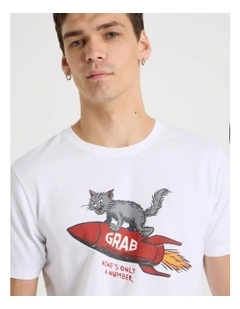 Regular Graphic T-Shirt Short Sleeve in White