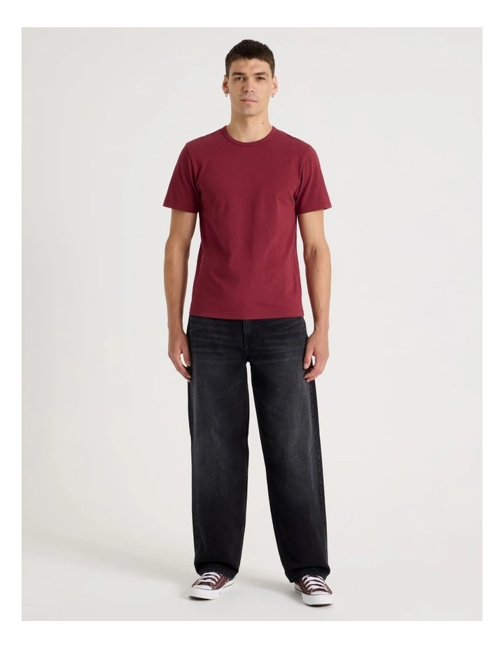 Slim Crew Neck T-Shirt in Red image 2