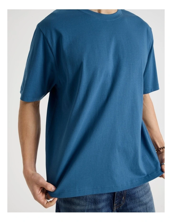 Loose Crew Neck T-Shirt in Blue image 4