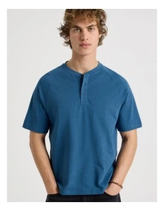 Short Sleeve Henley in Slub Blue
