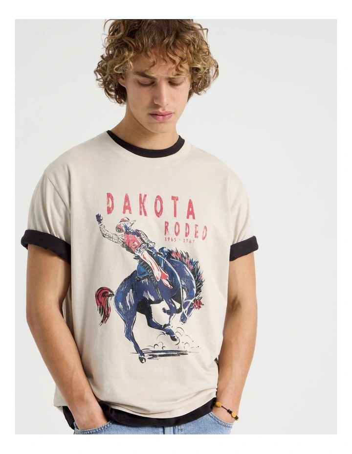 Loose Fit Crew Neck Graphic T-Shirt in Bone image 4